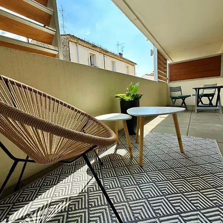Jungle ,terrasse, Wi-fi & Parking Pv Lunel (Herault)
