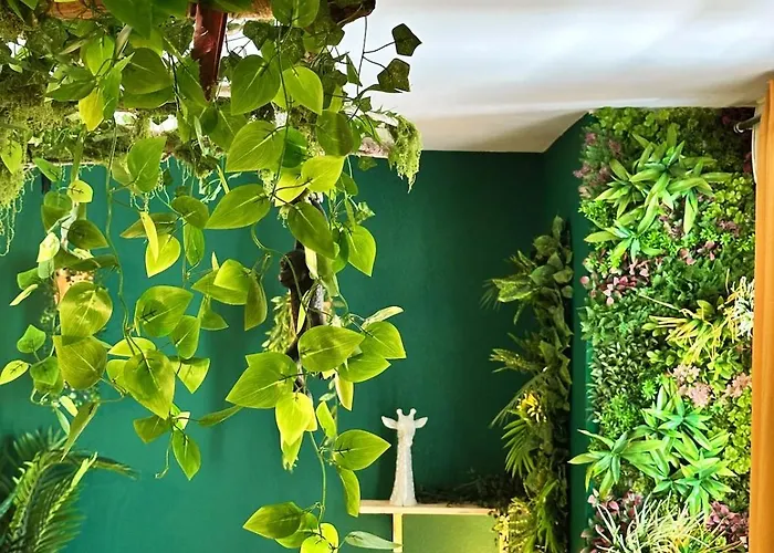 Jungle Jacuzzi Terrasse, Wi-fi & Parking Pv * Lunel