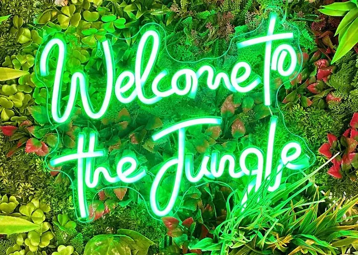Apartman Jungle Jacuzzi Terrasse, Wi-fi & Parking Pv